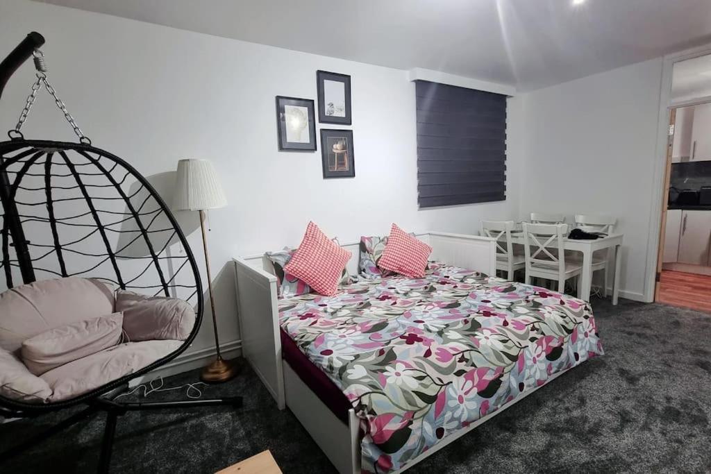 1 Bed Flat With Free Parking In E13 Londres Exterior foto